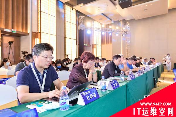 360杜跃进：进一步扩大协同效能，助力数字化转型